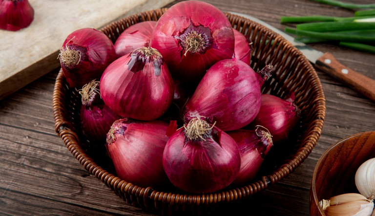 Produksi Turun, Harga Bawang Merah Menjadi Mahal di Pasaran Selama